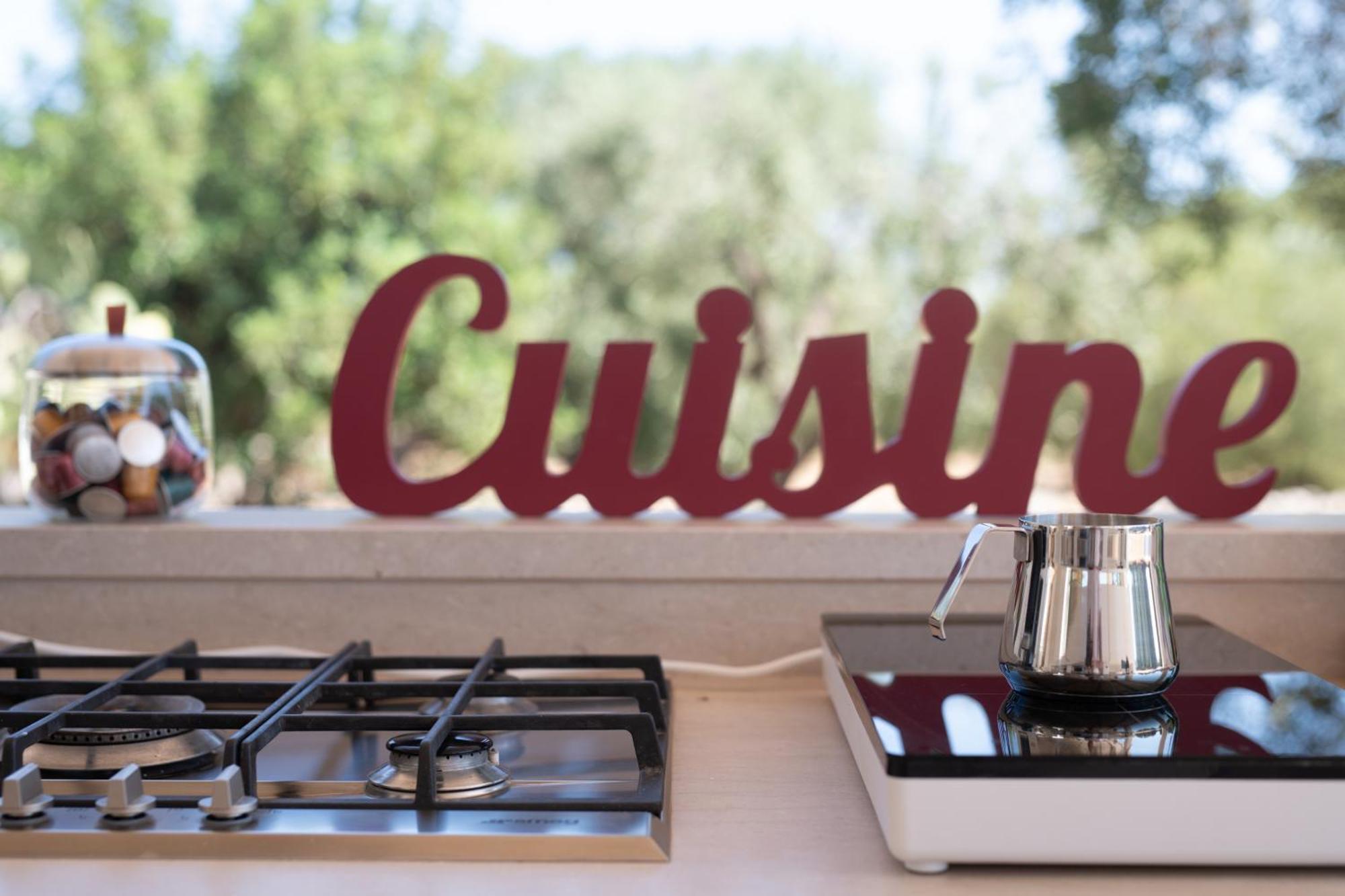 Masseria Artemisia Vista Mare 오스투니 외부 사진